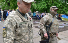 "Враг морально был не готов". Командующий Сухопутных войск ВСУ рассказал, почему месяц назад Россия начала побег из-под Киева