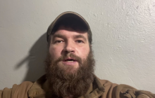 На "Азовсталі" розкладаються тіла й отруюють усе, щодня багато вбитих - "Азов"