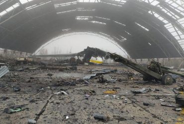 Пилот Мрии побывал в Гостомеле и рассказал, можно ли восстановить легендарный самолет (видео)