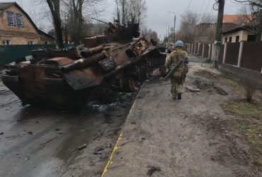 Мэр Бучи рассказал о массовых захоронениях в городе: обнаружены три места