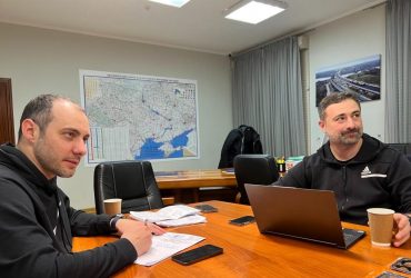 Громадяни повертаються до користування Укрпоштою, яка втратила 500 мільйонів гривень