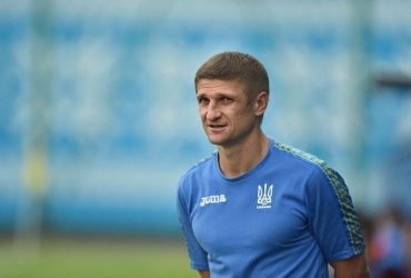 Знаменитый экс-игрок Динамо и Шахтера с оружием в руках обороняет Украину