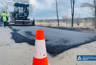 На Днепропетровщине приступили к частичным ремонтам государственных дорог