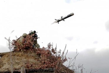 Под Авдеевкой уничтожили много российских БМП: опубликовано видео