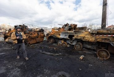 Российские солдаты убивают и гибнут так, будто они пыль под ногами их хозяев - Зеленский