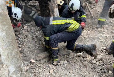 Місяць шукали по соцмережах: під завалами в Бородянці виявили загиблого чоловіка