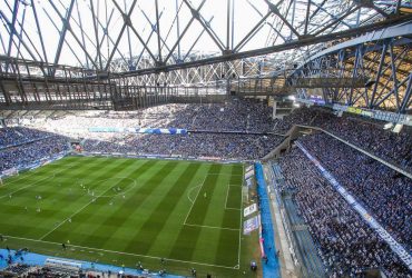 Польские фанаты устроили перфоманс против Путина, изобразив главу РФ с петлей на шее (фото)