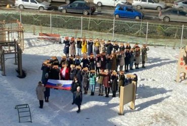 В РФ тренера спортивної школи тричі оштрафували за зірвані літери Z