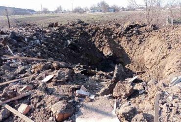 Високоточна авіаційна ракета РФ розвалила еко-туалет на Запоріжжі (фото)