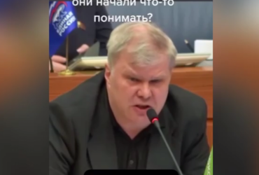 У РФ депутат прозрів та занепокоївся жертвами на війні в Україні (відео)