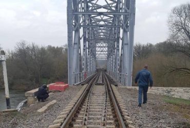 У російському Бєлгороді заявили про руйнування залізниці (фото)