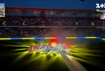 У Варшаві відбувся благодійний футбольний матч - "Динамо" перемогло