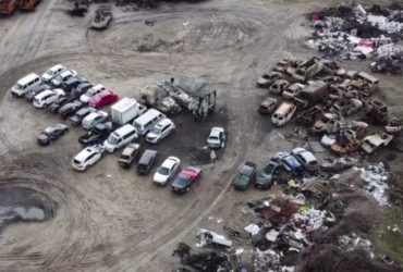 В Буче появилось кладбище машин: в МВД показали видео