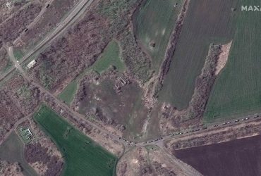 В Белгородской области замечено скопление техники РФ, которая движется на восток Украины (фото)