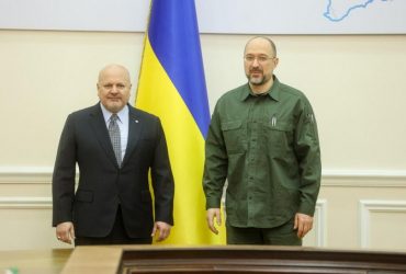 Прокурор Гаагского трибунала о визите в Бучу и Бородянку: это не фейк, мы видели погибших