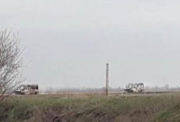 Російські окупанти розстріляли евакуаційні автобуси у Харківській області: є жертви