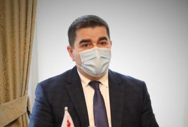 Спікер парламенту Грузії, що відмовлявся їхати в Бучу, прибув до Києва