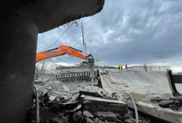 Через несколько дней будет открыто движение временным мостом возле Стоянки – Тимошенко