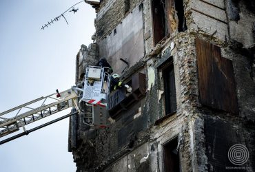 Кухонный шкаф и керамического петуха с Бородянки передали в Музей Революции Достоинства (фото)