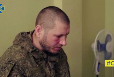 Ловлять на вулицях та витягують із квартир: окупанти продовжують силову мобілізацію в ОРДЛО (відео)