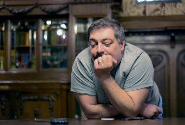 На моих глазах рождается великая страна, и это не Россия: писатель Быков высказался о героической Украине