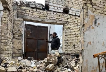 Війна позбавила сім'ю під Києвом будинку-мрії через день після переїзду (відео)