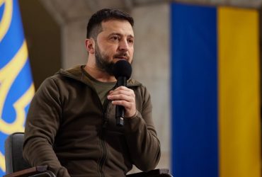 Зеленський: працюємо над узгодженням ЄС пакету санкцій проти РФ включно з нафтовим ембарго