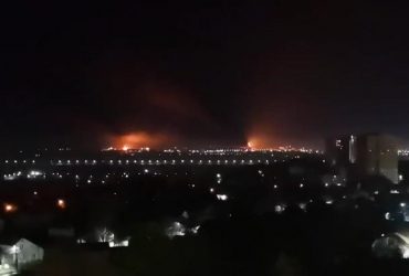 Взрывы, пожар, эвакуация: на нефтебазе в Брянске случилось огненное ЧП (фото, видео)