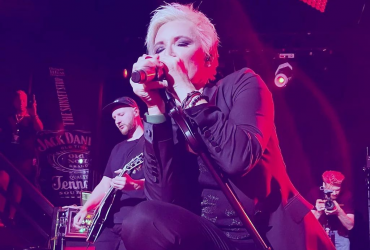 За что проклята Россия?: Арбенина от имени оккупантов спела о войне в Украине