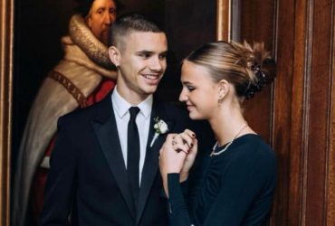 Бекхэмы готовятся к свадьбе еще одного сына - СМИ