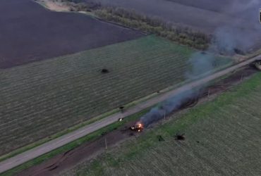 Потому что поехал по засеянному: ВСУ эффектно уничтожили БМП оккупантов (видео)