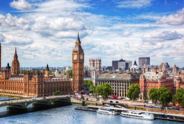 Вместо Лондона и Парижа: названы альтернаты самым популярным городам Европы этим летом