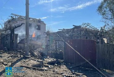 РФ вдарила ракетами по приватному сектору Запоріжжя: серед травмованих 11-річний хлопчик