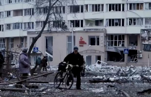 Маша Ефросинина показала, как сейчас выглядит разбитый Чернигов (видео)