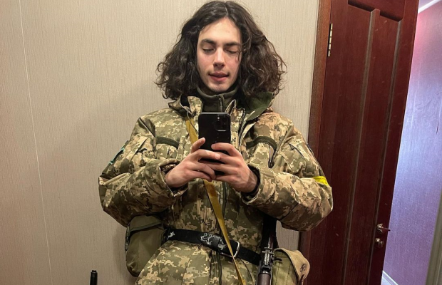 Модель Prada і Lacoste на передовій: що відомо про 21-річного хлопця з Броварів