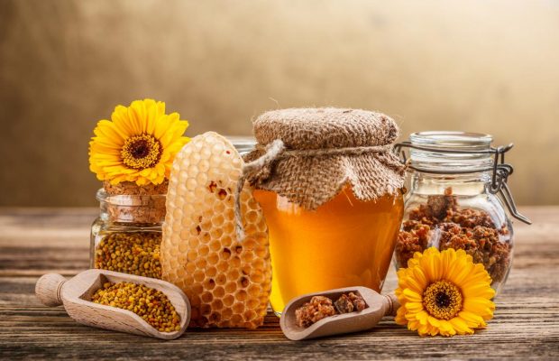 Можно ли есть старый мед без вреда для здоровья: вы удивитесь