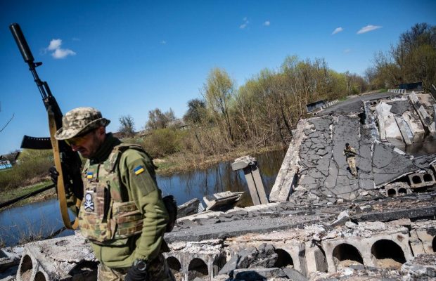 Астролог дала невтішний прогноз по Україні: чого нам побоюватися