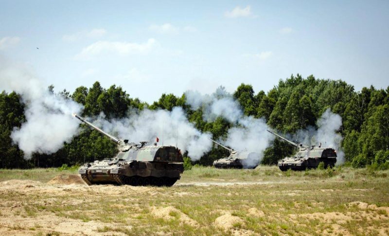 САУ PzH 2000 воюют на стороне Украины / фото Bundeswehr САУ PzH 2000 воюют на стороне Украины / фото Bundeswehr