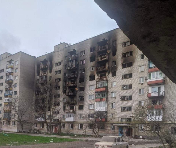 В Луганской области за сутки из-за оккупантов разрушены десятки домов, погибли люди / фото t.me/luhanskaVTSA