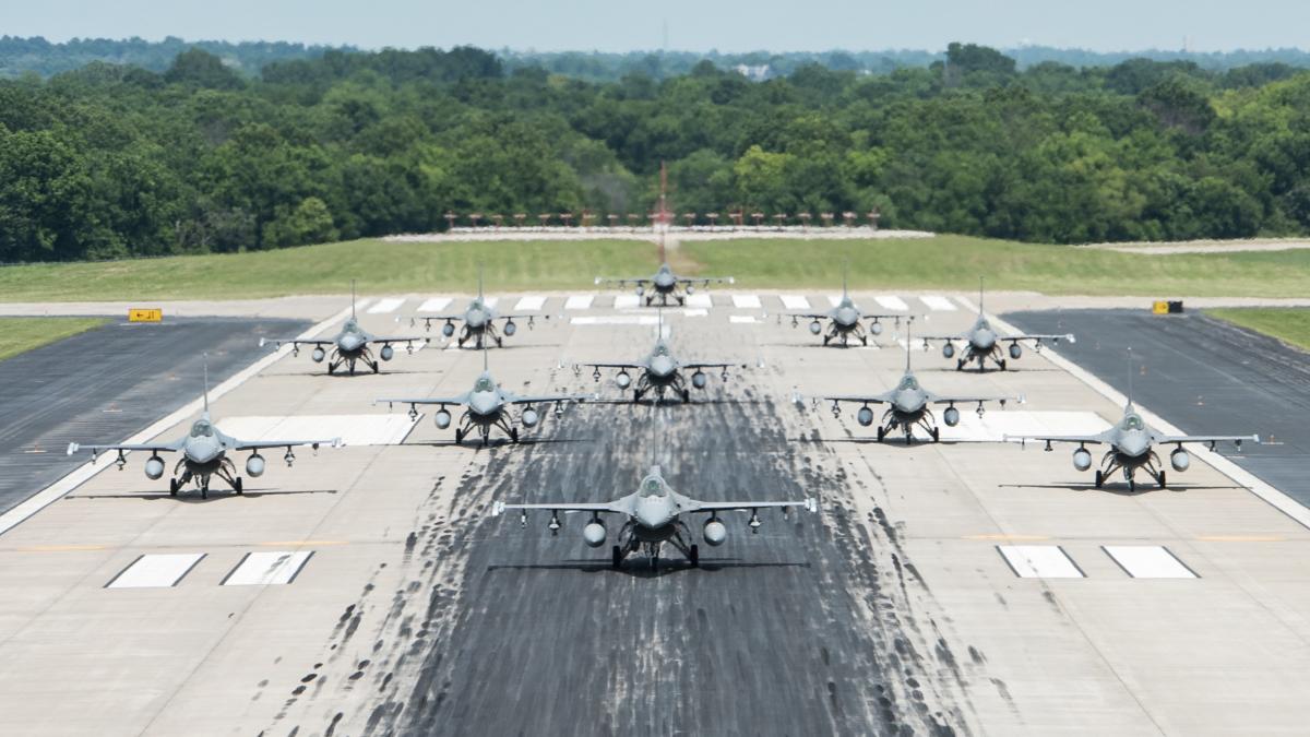 Ленд-лиз для Украины / фото US Army Ленд-лиз для Украины / фото US Army