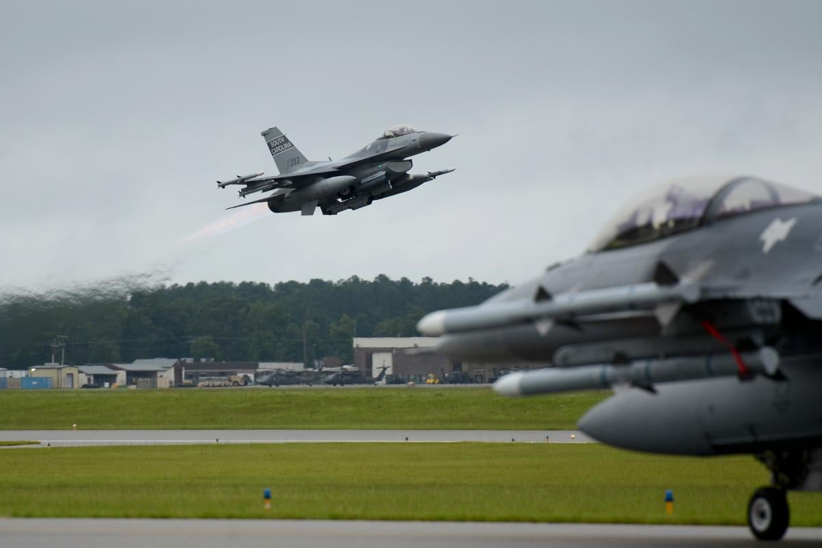 Навчання на F-16 пройдуть десятки українців / фото US Air Force