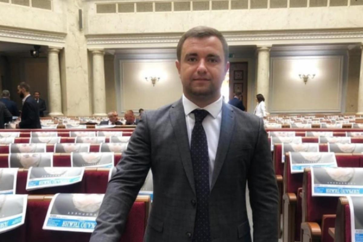 Олексія Ковальова виключили з фракції "СН" / фото Facebook/Олексій Ковальов Олексія Ковальова виключили з фракції "СН" / фото Facebook/Олексій Ковальов
