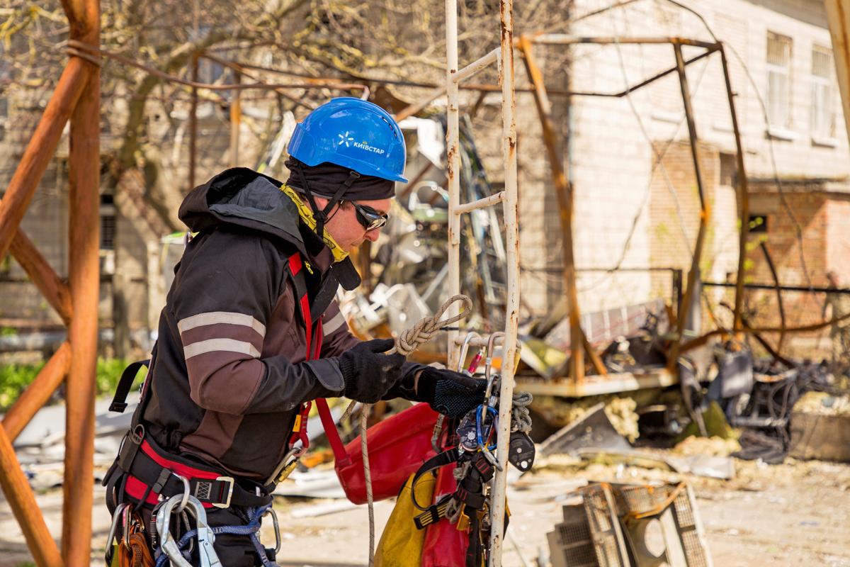 Україна на зв’язку. Як 'Київстар' відновлює мережу у деокупованих регіонах