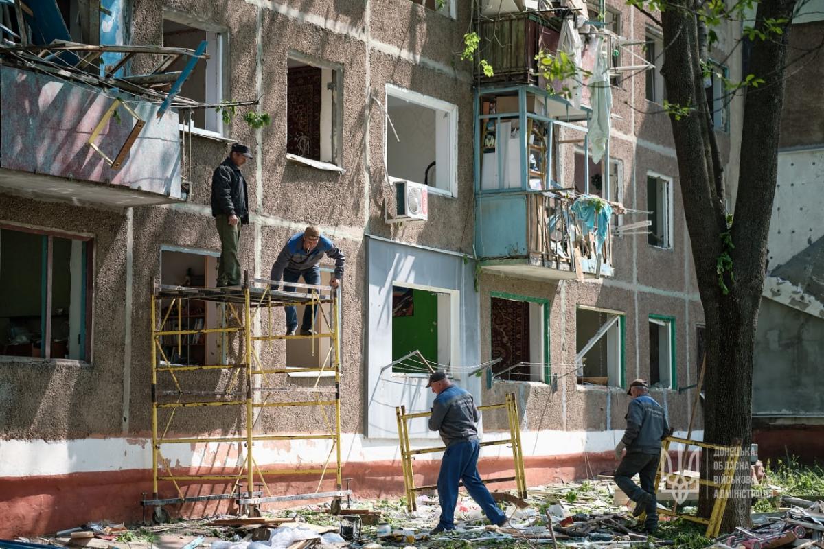 Окупанти практично одночасно нанесли удари по Краматорську та Слов'янську / фото Донецька ВЦА