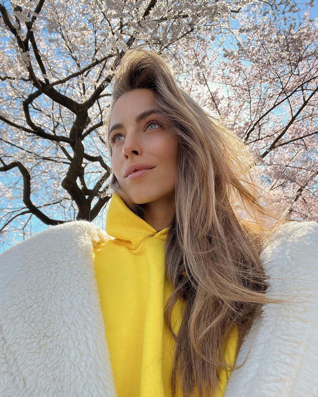 Соня Евдокименко / instagram.com/iamsofiaeve Соня Евдокименко / instagram.com/iamsofiaeve