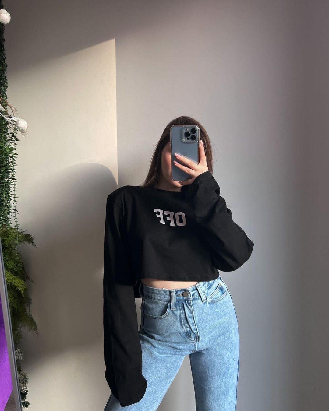 Свитшоты и худи 2022 / instagram.com/showroomgarderob12 Свитшоты и худи 2022 / instagram.com/showroomgarderob12