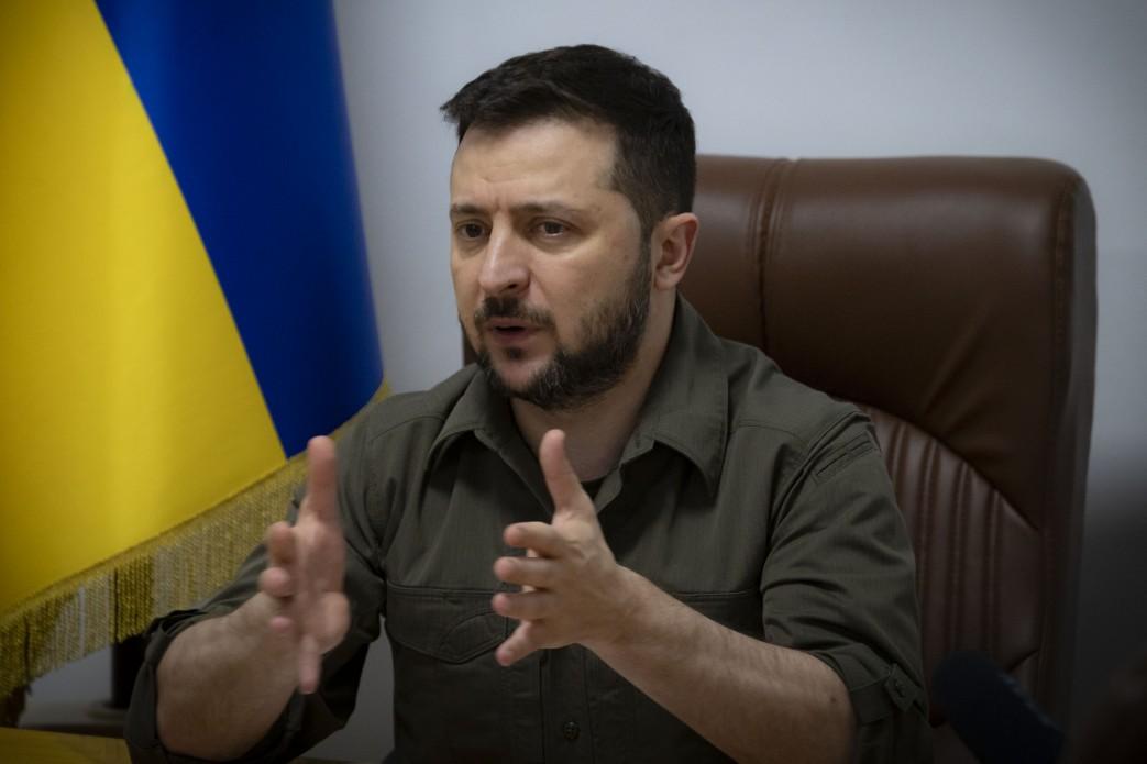 'Це лицемірство': Зеленський дорікнув країнам, які підтримують санкції проти РФ і платять за її енергоносії 'Це лицемірство': Зеленський дорікнув країнам, які підтримують санкції проти РФ і платять за її енергоносії