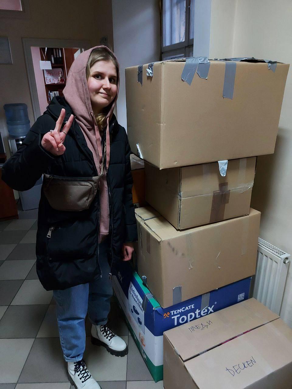 В Украине белорусы волонтерят и записываются в добровольцы