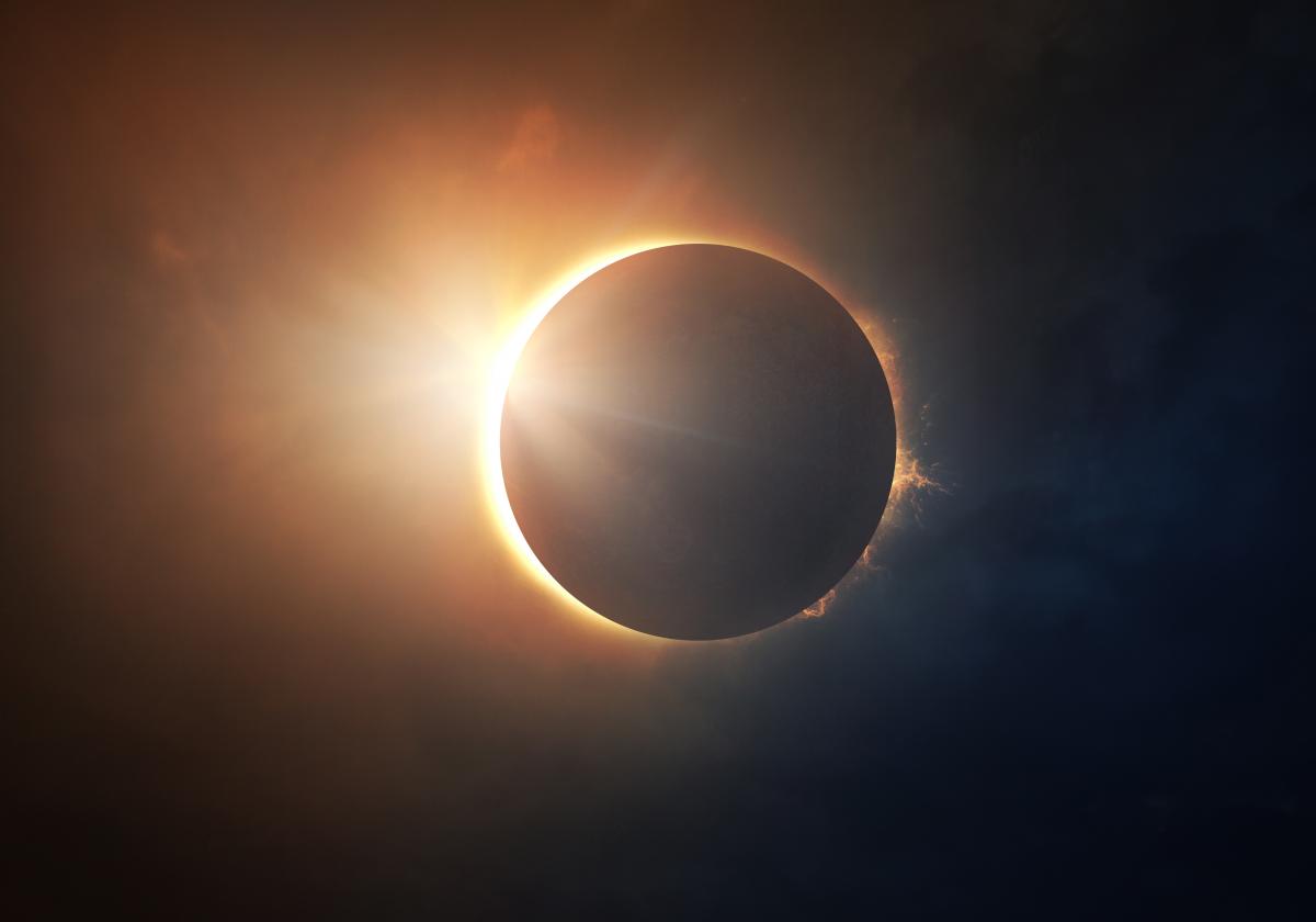 Коридор затмение 2022 - чем опасен / depositphotos.com Коридор затмение 2022 - чем опасен / depositphotos.com