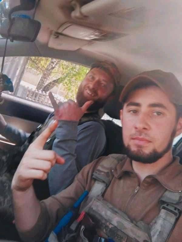 Волонтери допомагали місцевим з евакуацією \ Телеграм-канал Сергій Гайдай Волонтери допомагали місцевим з евакуацією \ Телеграм-канал Сергій Гайдай